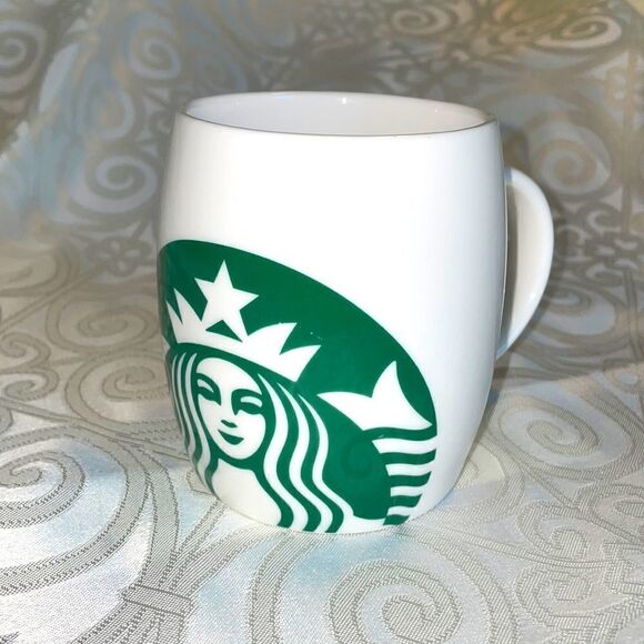 Starbucks classic mermaid mug from 2010 in excellent used condition EUC - Picture 1 of 8